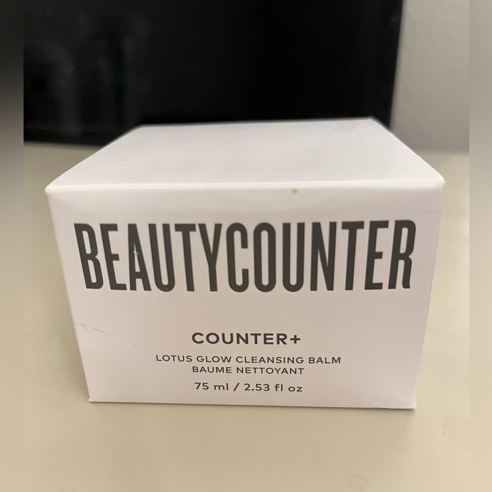 Beauty Counter Counter+ Lotus Glow Cleansing Balm. New in box never used